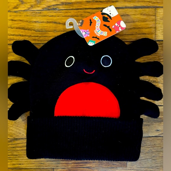 BNWT SQUISHMALLOWS SPIDER π·οΈ HAT !!! - Picture 1 of 7